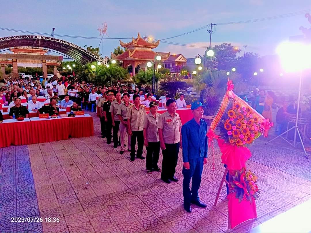 Lễ tri ân các anh hùng liệt sĩ