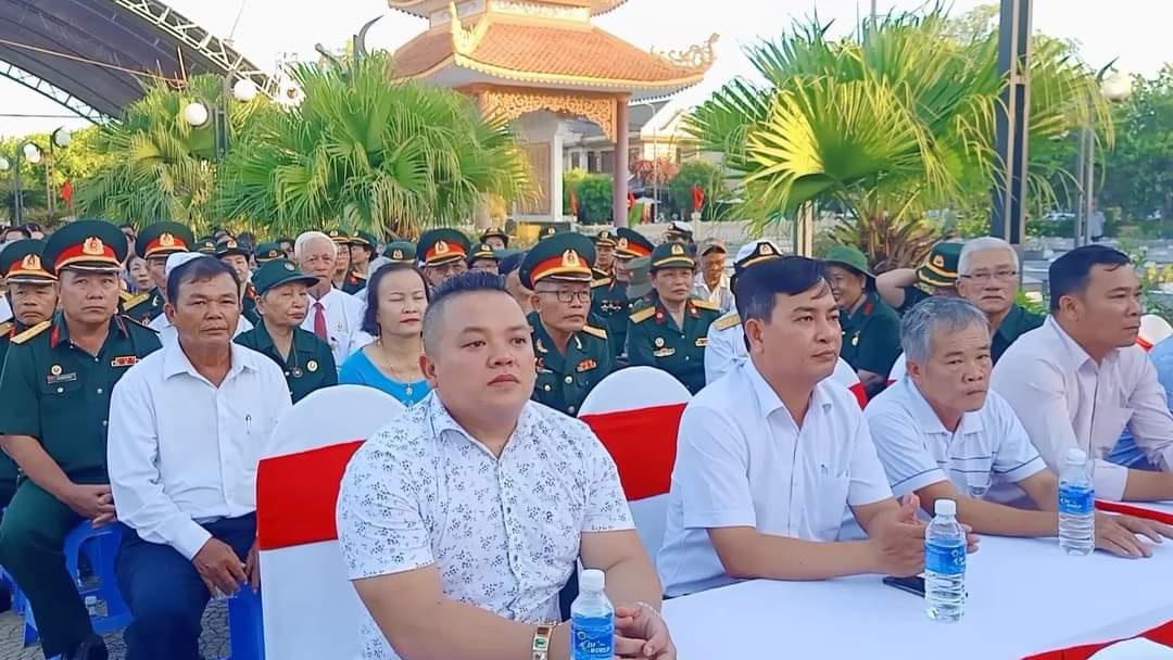 dang huong liet si46
